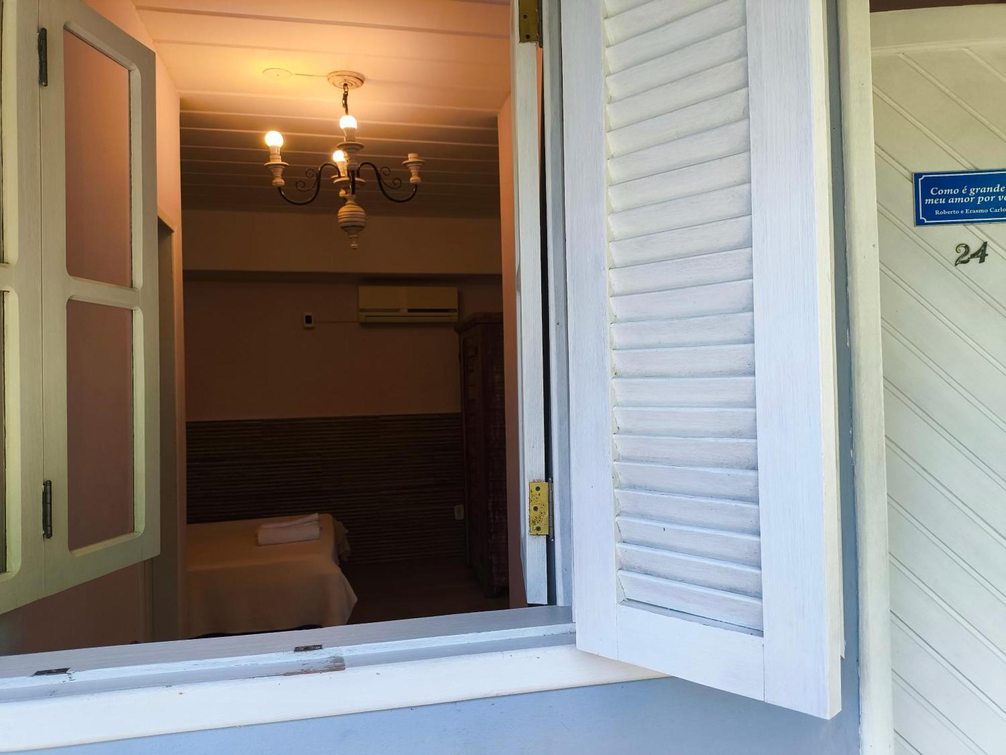 Flat para família com wifi grátis e vista das montanhas Conservatória Exterior foto